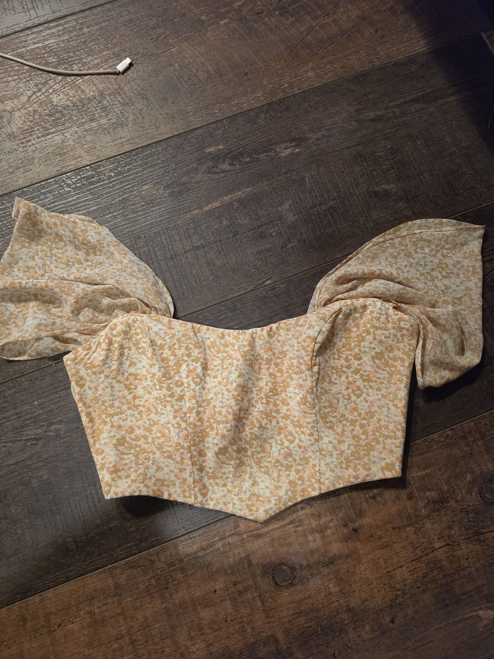 Hello Molly Puff Sleeve Floral Corset Crop Top Peach Cream Romantic Cottagecore